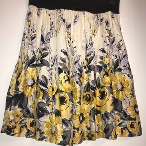 Flowy flower skirt